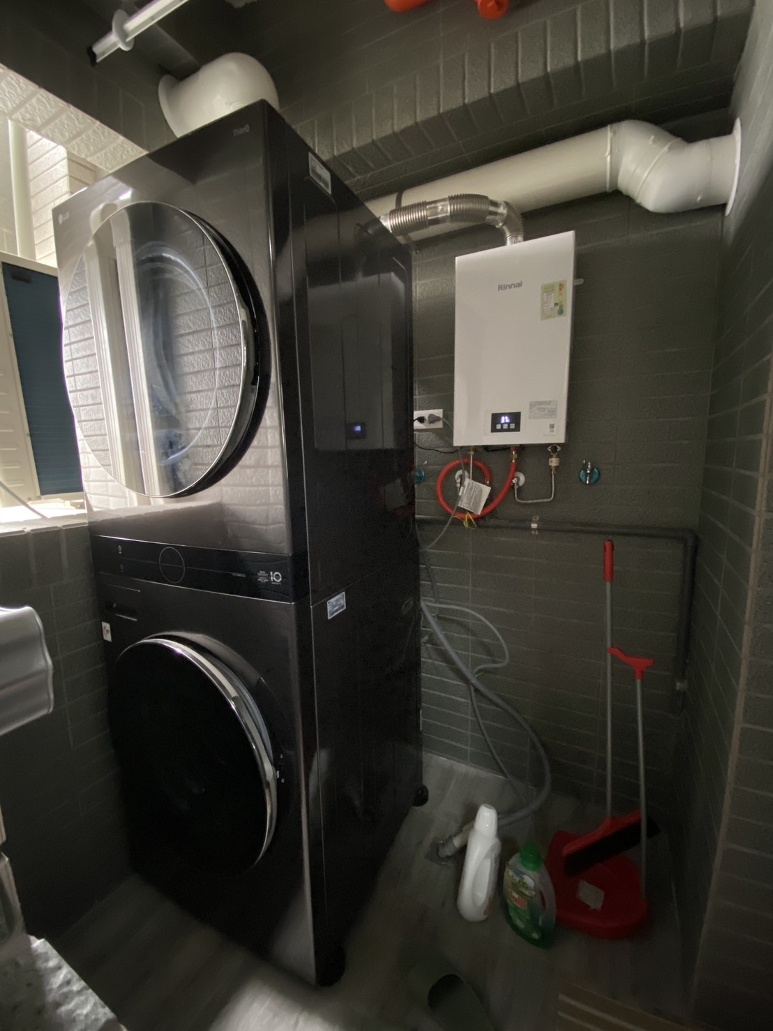 三房兩廳裝潢開箱#07-約一坪的後陽台設計|洗衣機推薦 - 第7張圖